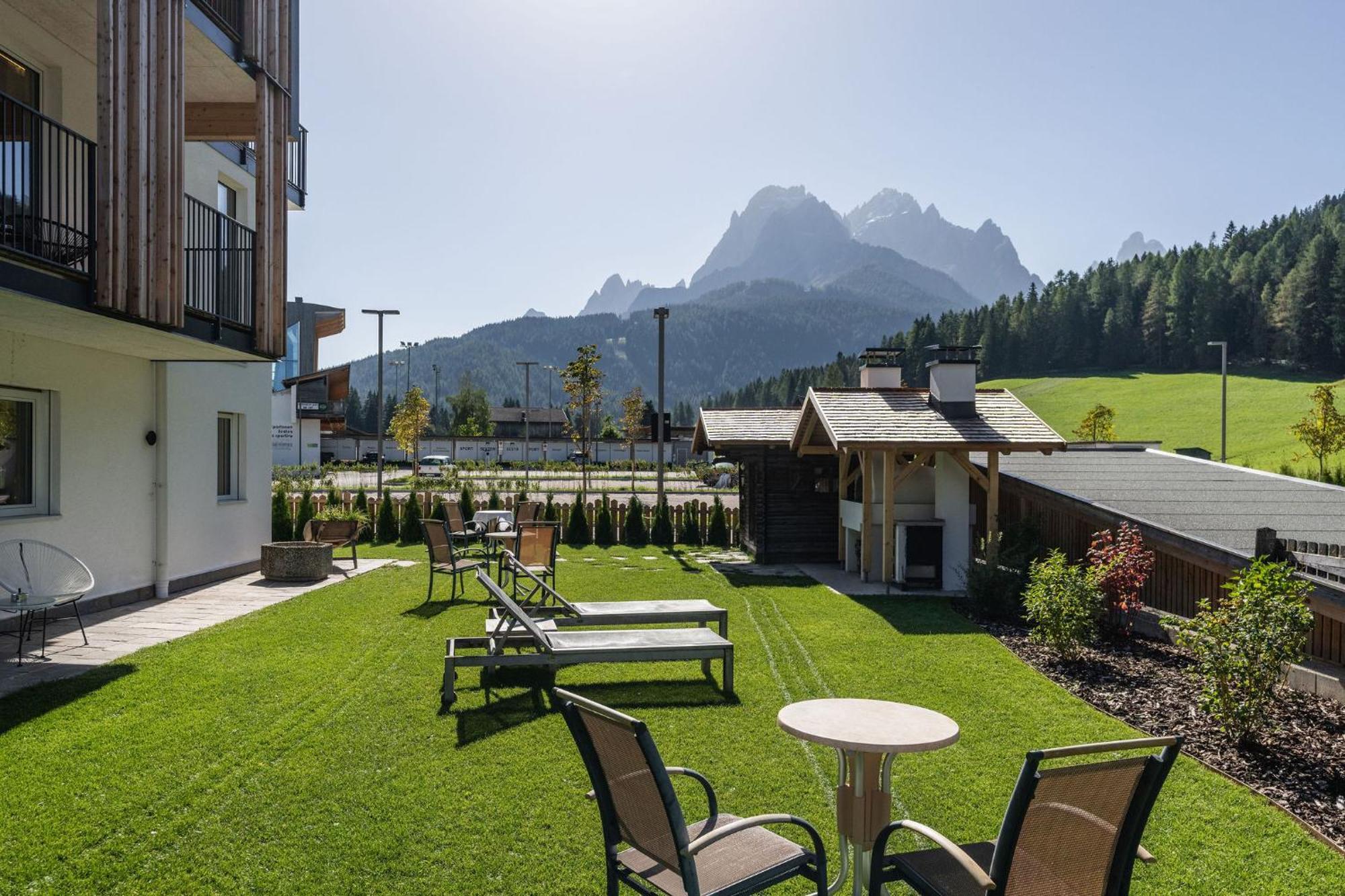 Ariane'S Guesthouse Sexten Екстер'єр фото