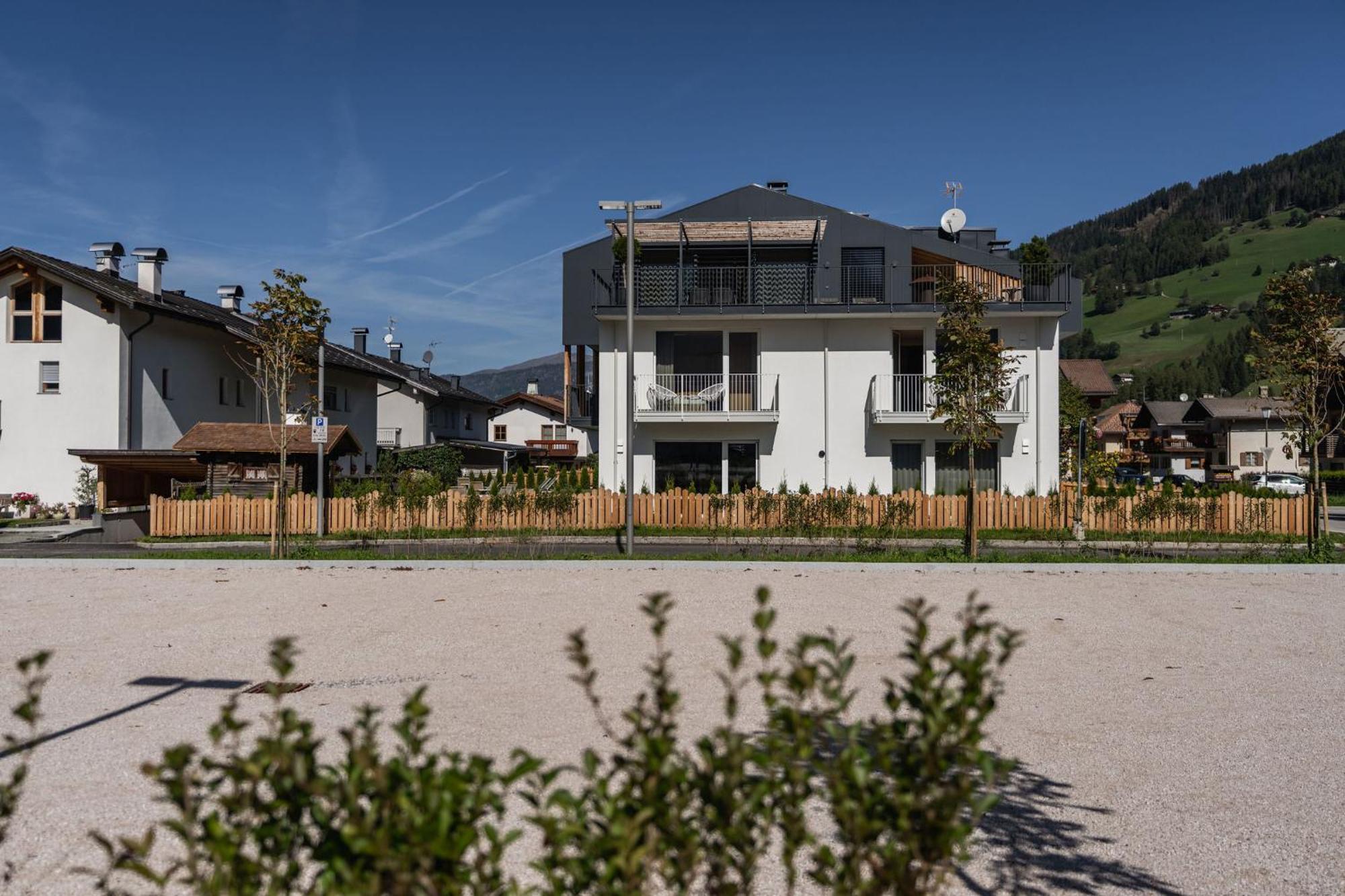 Ariane'S Guesthouse Sexten Екстер'єр фото